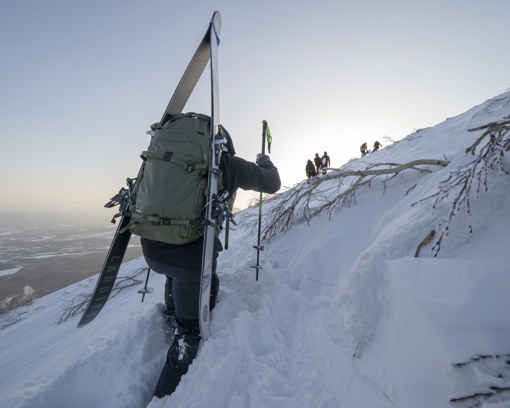 29_X30_LS20_X30 Chris Burkard Studios by Ian Millar 29.jpg