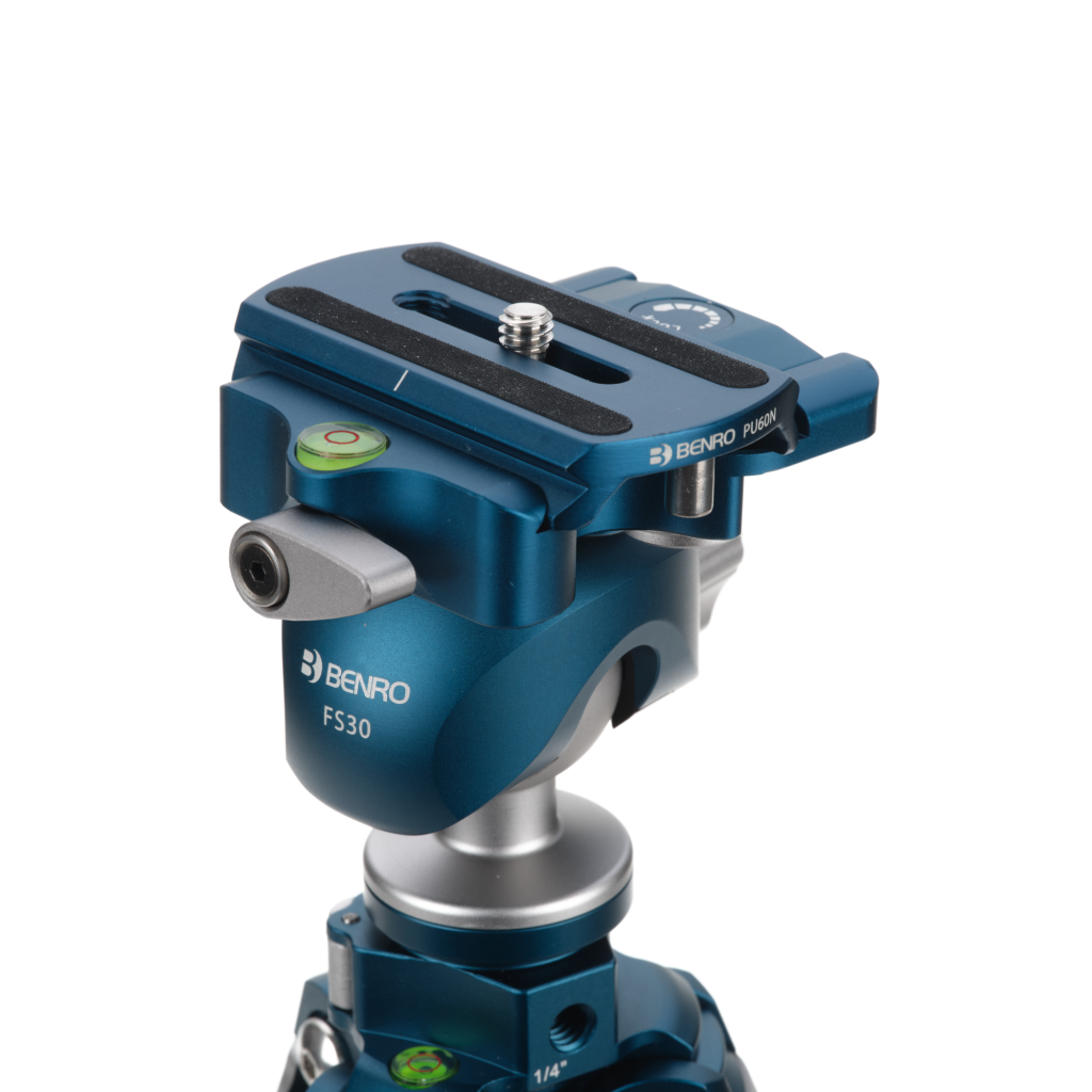 Штатив Benro Cyanbird TCBC15FS30