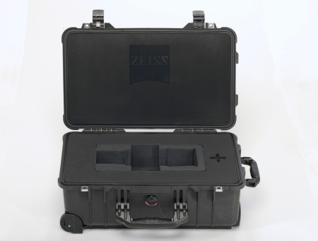 Carl Zeiss Transport Case CZ.2 inside